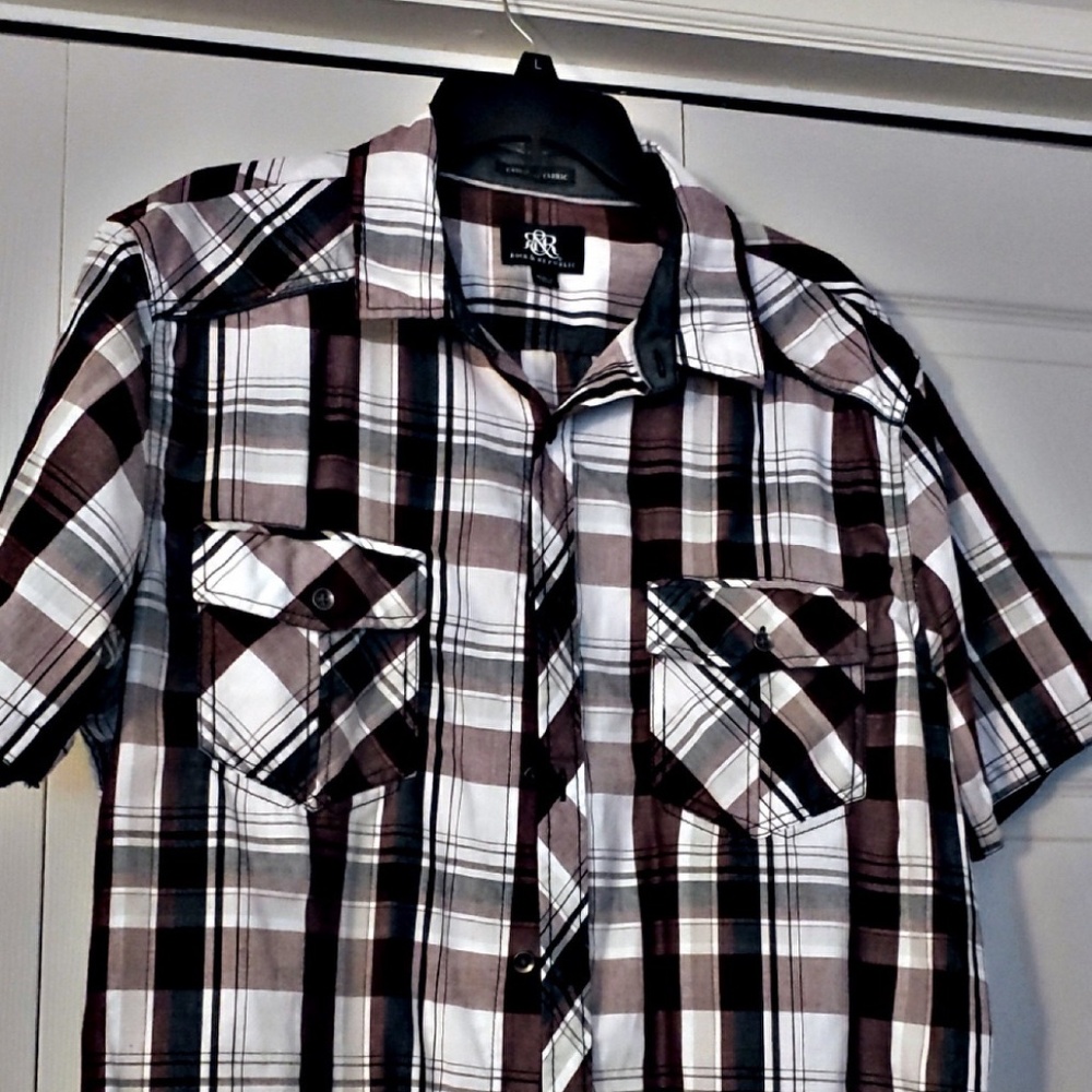 Button Down short sleeve shirt